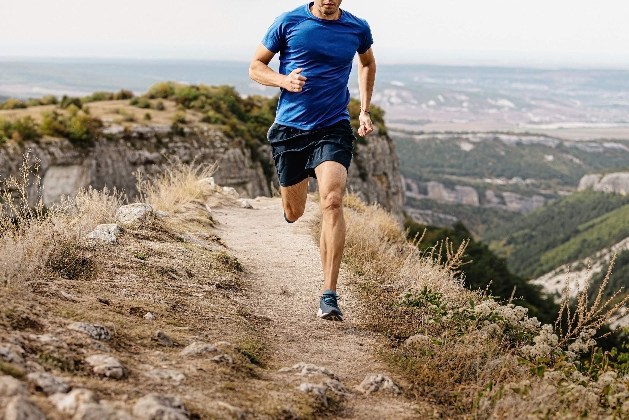 Variez les terrains pour améliorer votre course à pied.