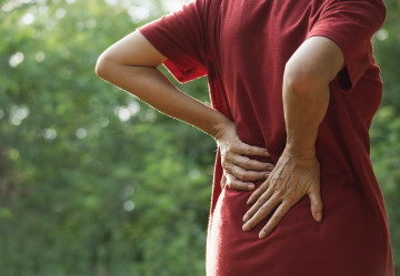 Soulager l’arthrose lombaire : 5 traitements naturels et efficaces